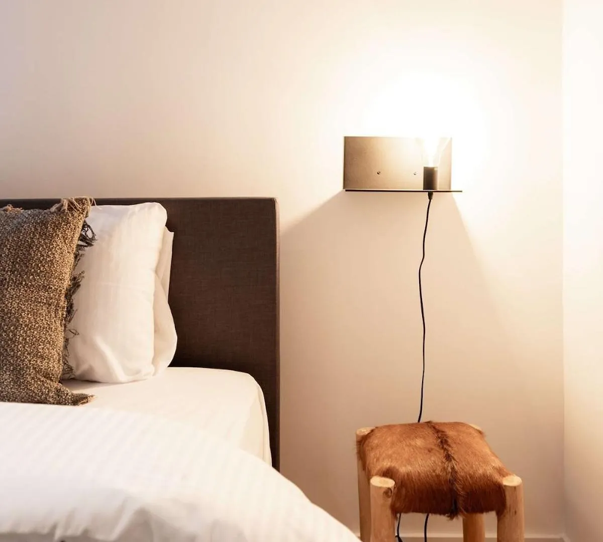 Modern 6-Guest Apartment In Central 안트베르펜