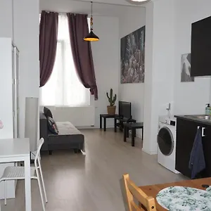 Appartement Roosevelt Apartments., Antwerpen