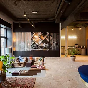 Hotel Yust, Antwerpia