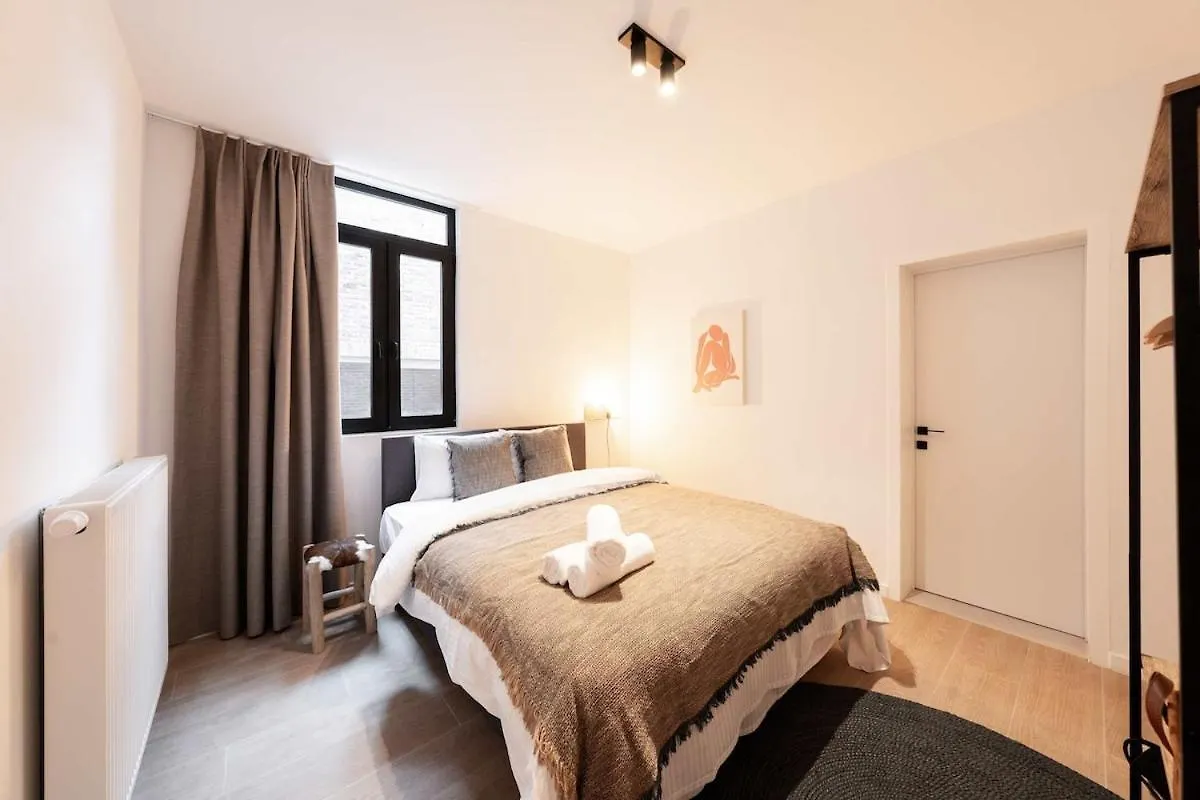Modern 6-Guest Apartment In Central Antwerp 0*,