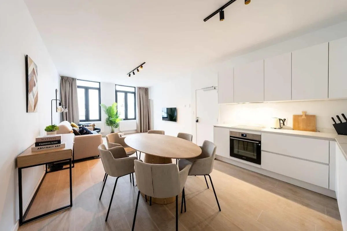 Modern 6-Guest Apartment In Central Antwerp 0*,